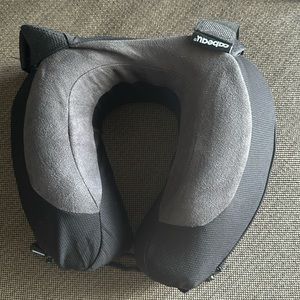 Neck pillow